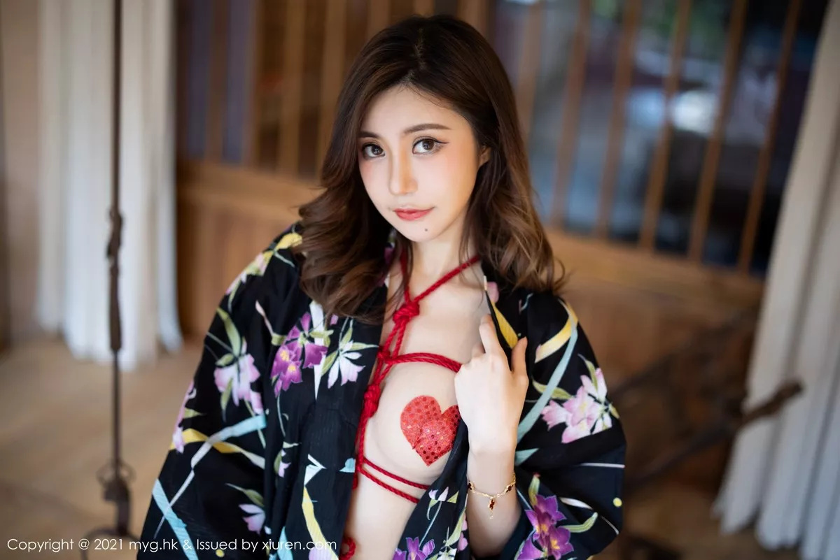 秀人集.com_[MyGirl美媛馆]Vol.594_女神绮里嘉Carina长三角旅拍私房情趣捆绑露豪乳遮点诱惑写真72P